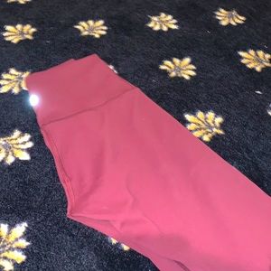 magenta lululemon leggings new